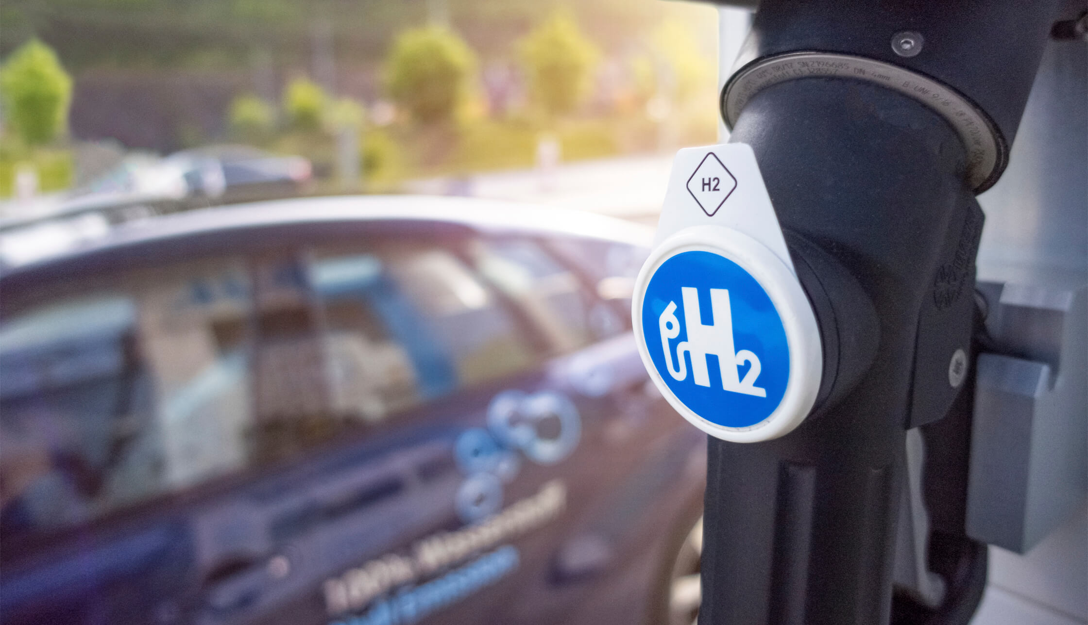 Hydrogen Cars Vs Electric Cars – Which Is The Best Choice? | Genesis NZ